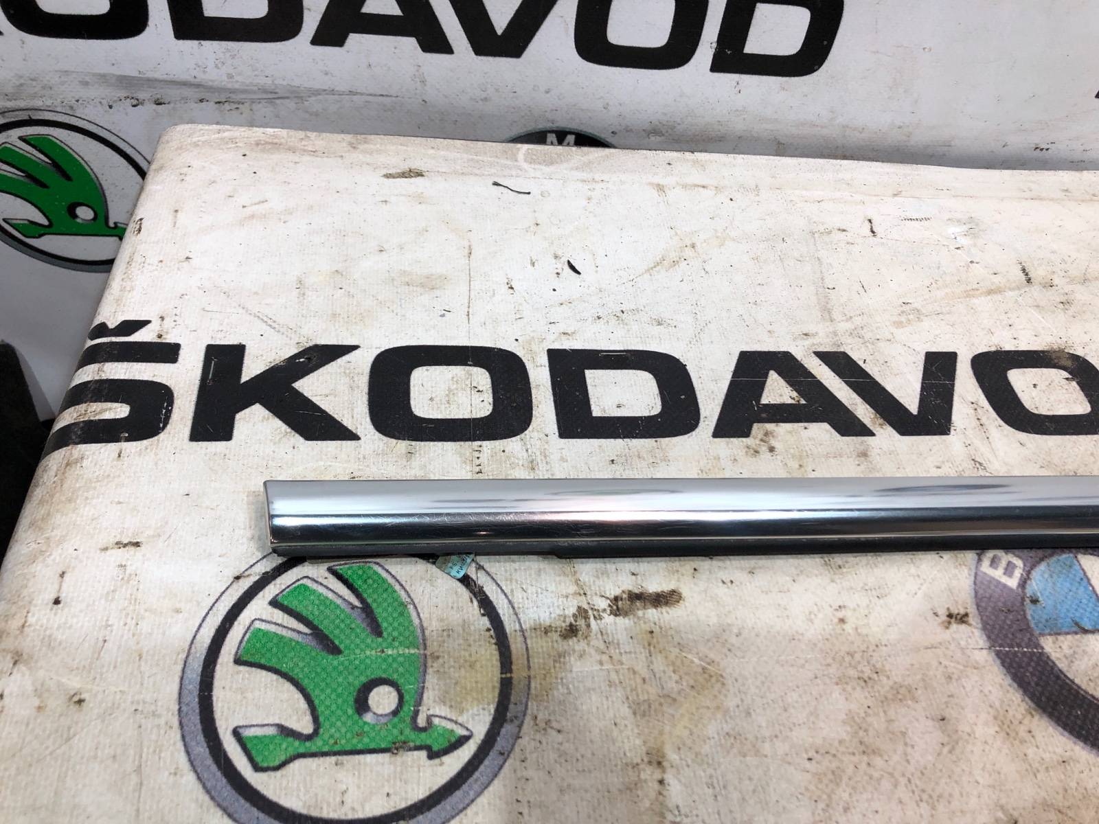 молдинг стекла, 1000 рублей, Москва