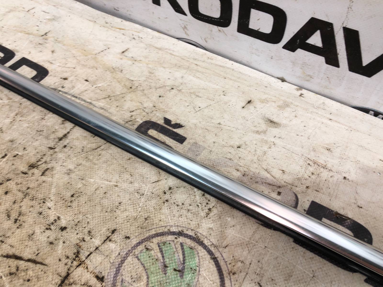 молдинг стекла, 1500 рублей, Москва