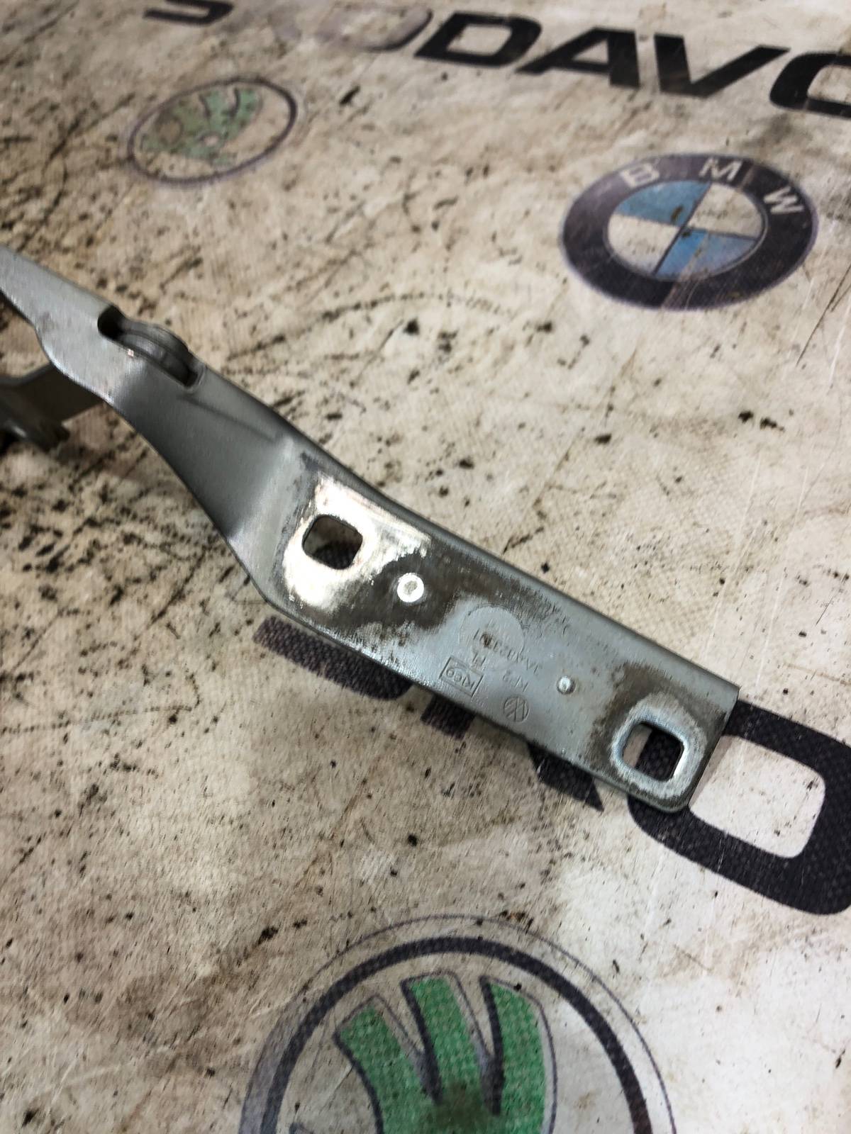 петля капота, 1000 рублей, Москва