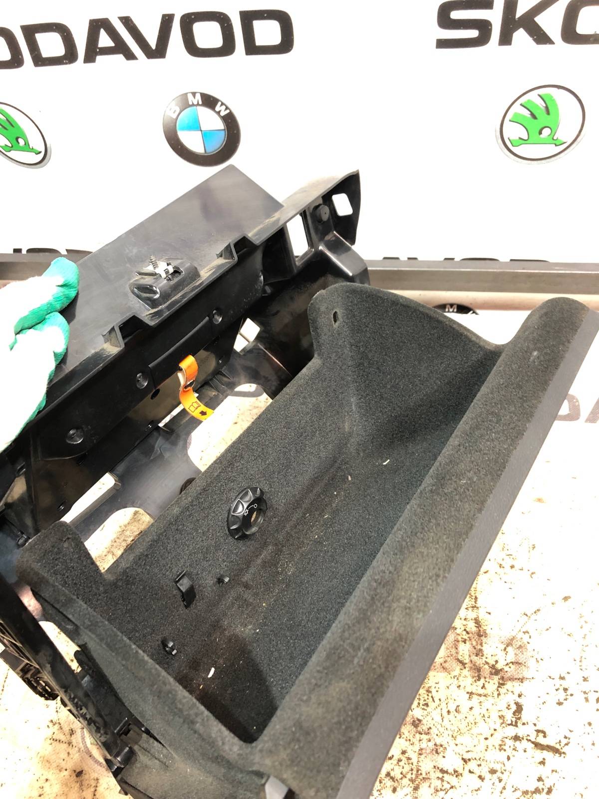 Бардачок основной, 1500 рублей, Москва