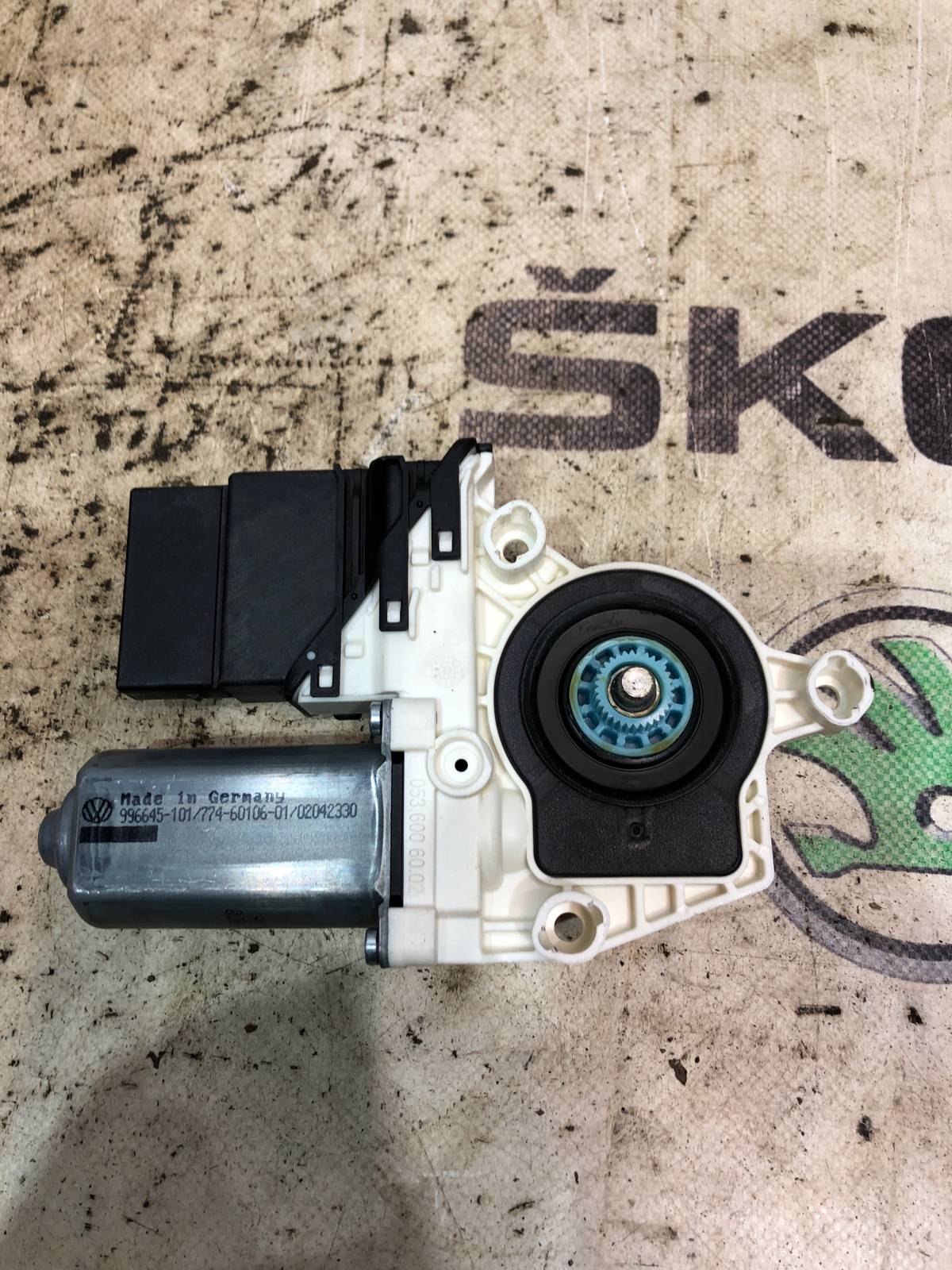 мотор стеклоподъемника, 500 рублей, Москва