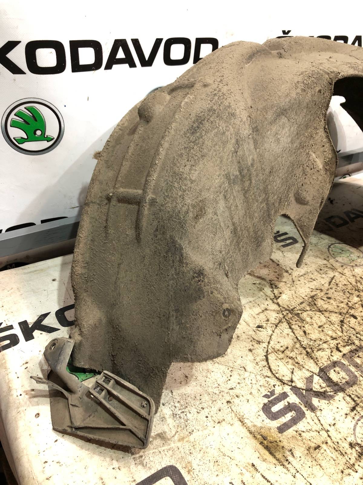 подкрылок, 500 рублей, Москва