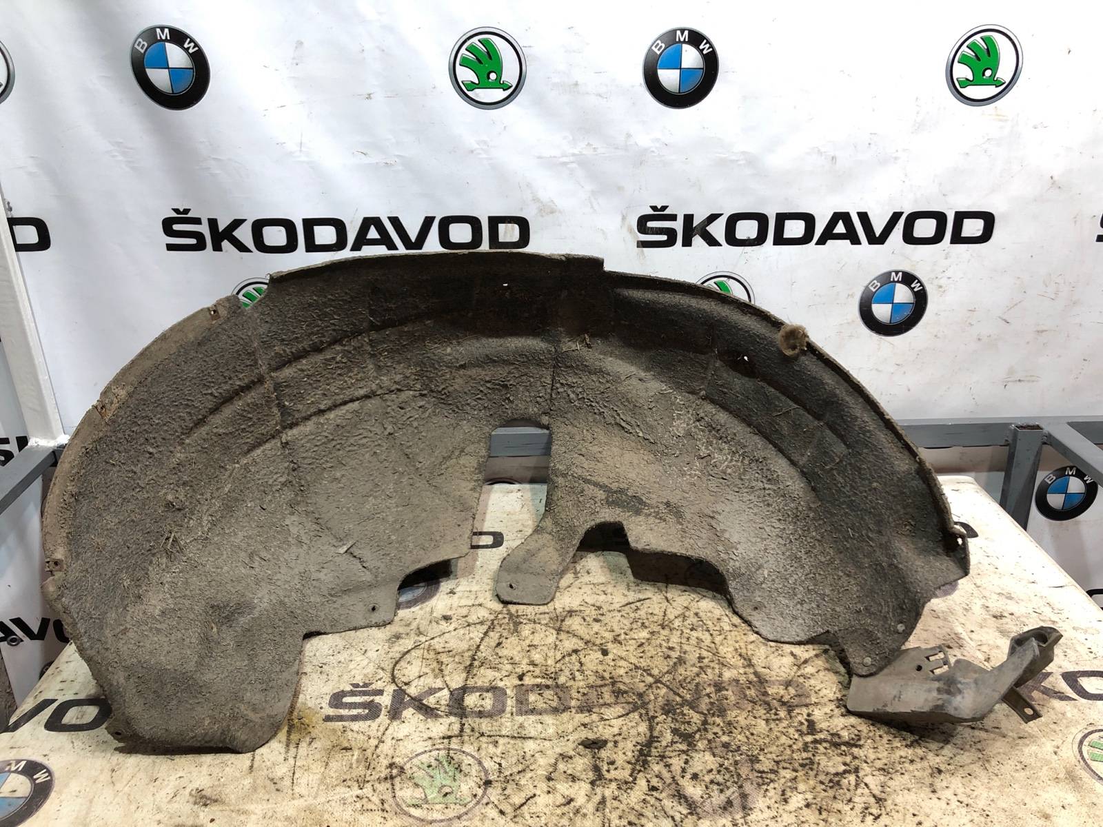 подкрылок, 500 рублей, Москва