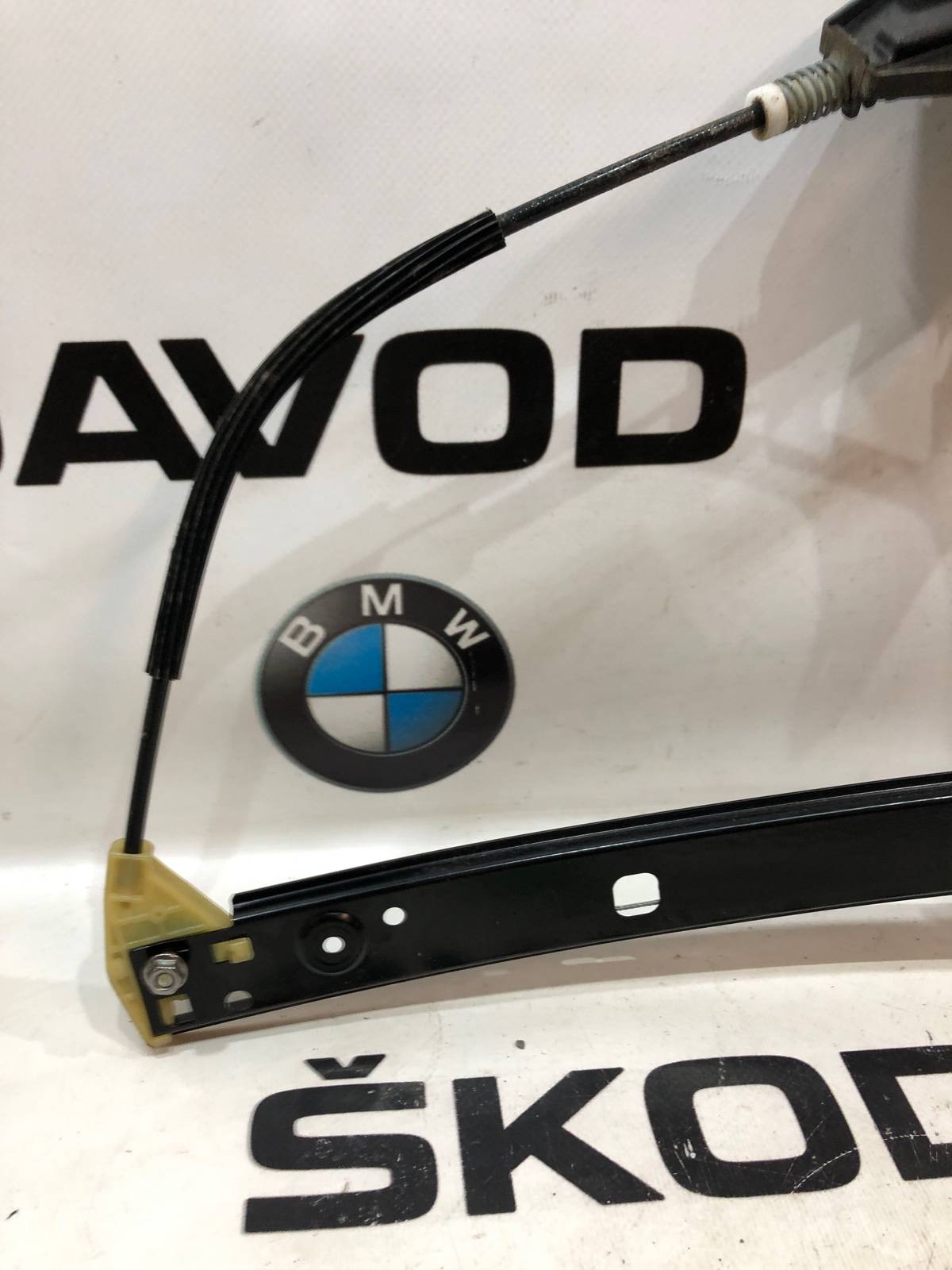 Стеклоподъемник, 500 рублей, Москва