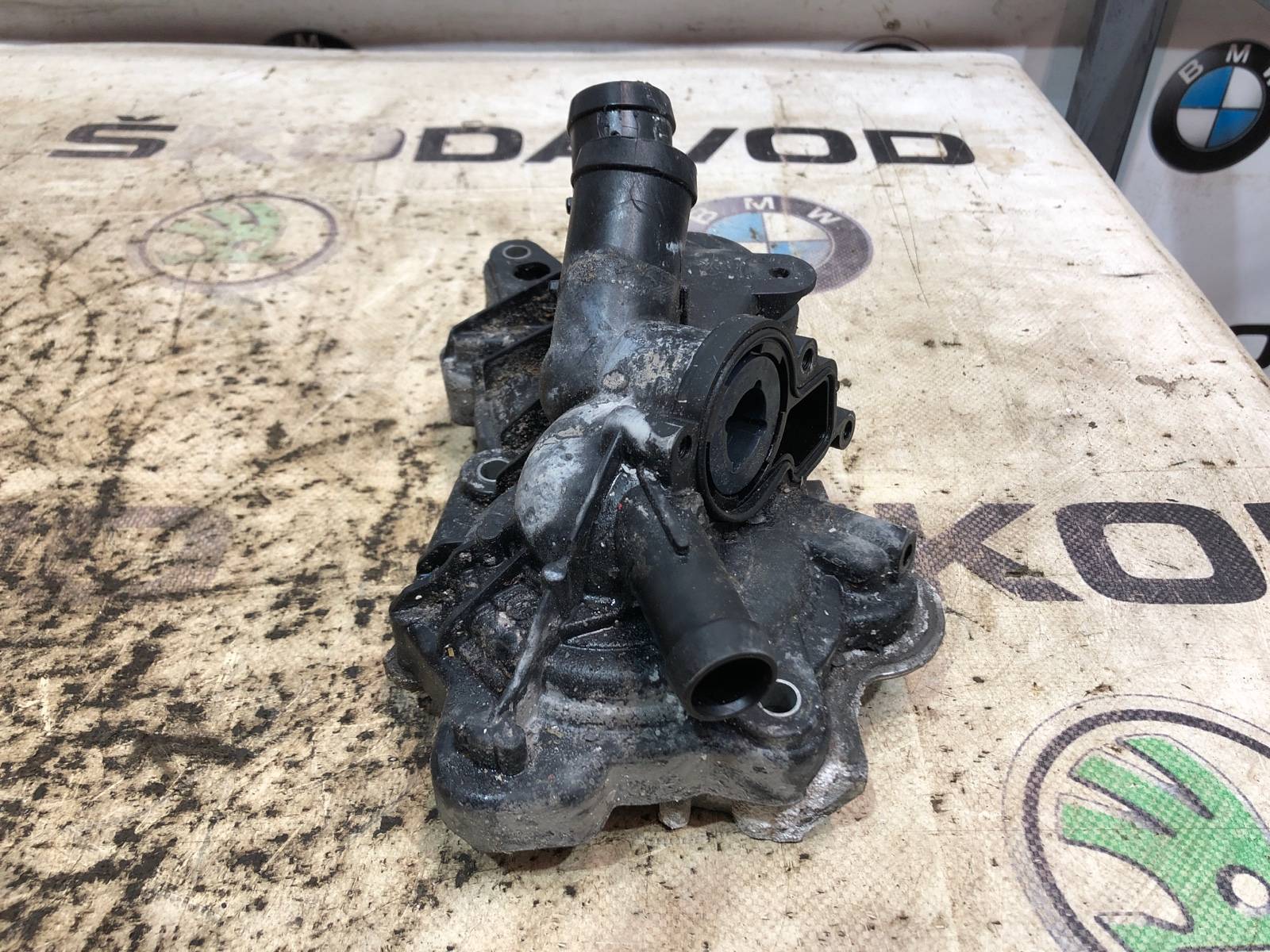 Водяная помпа в сборе с термостатом, 2500 рублей, Москва