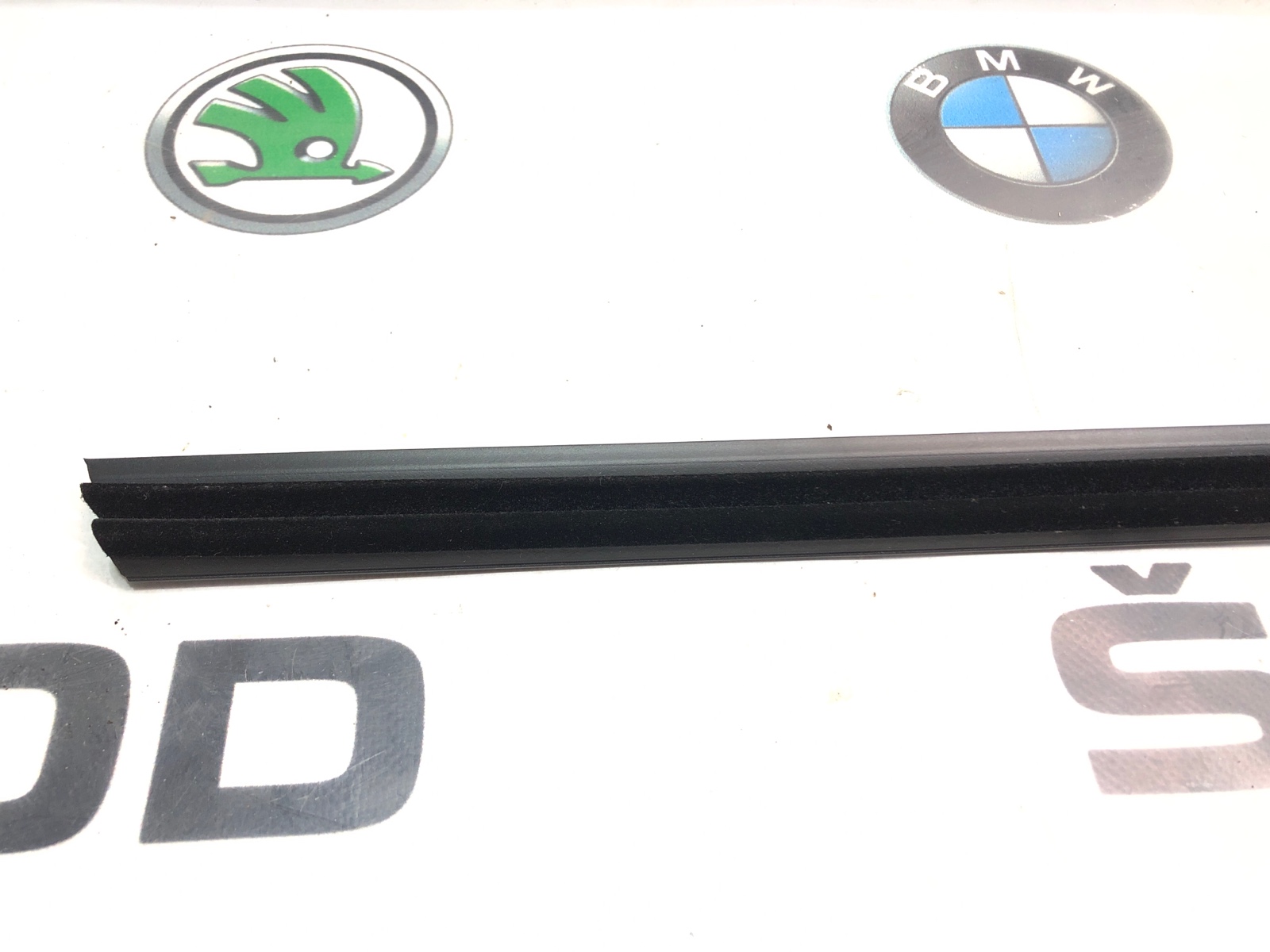 Уплотнитель стекла, 800 рублей, Москва