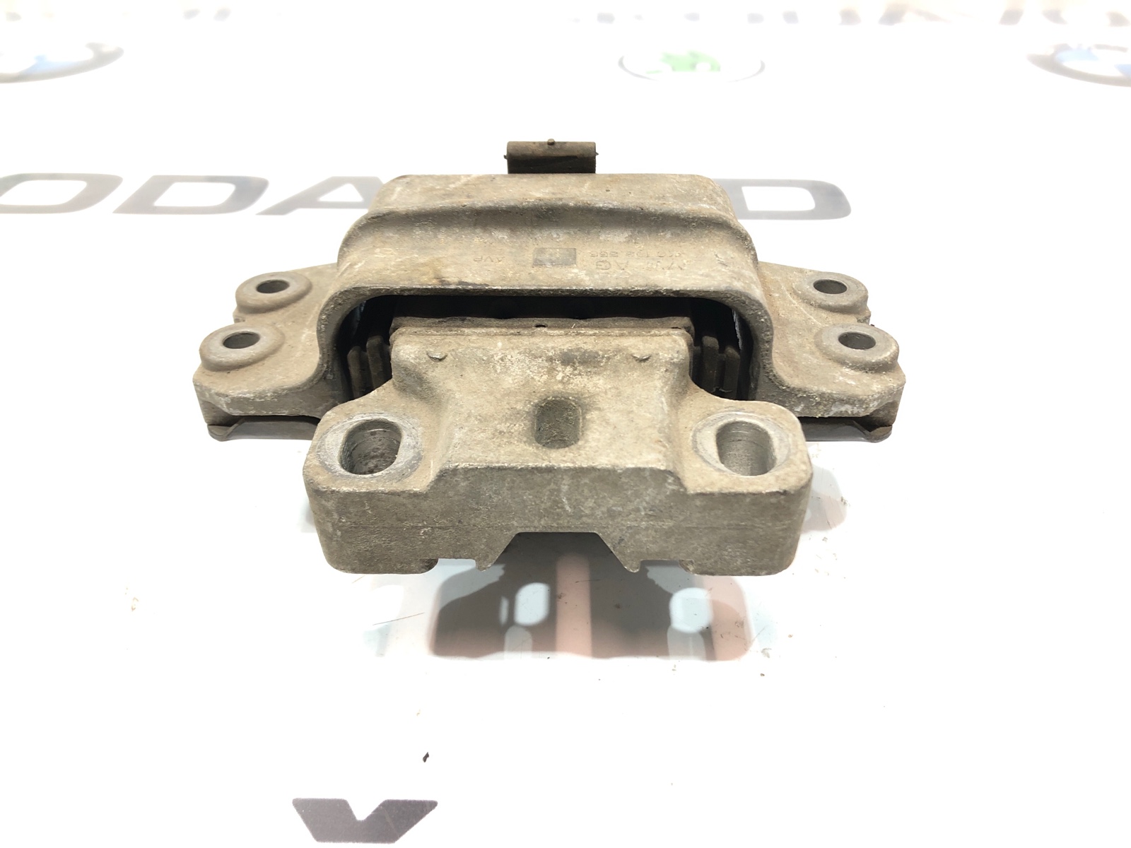 Опора МКПП, 1000 рублей, Москва