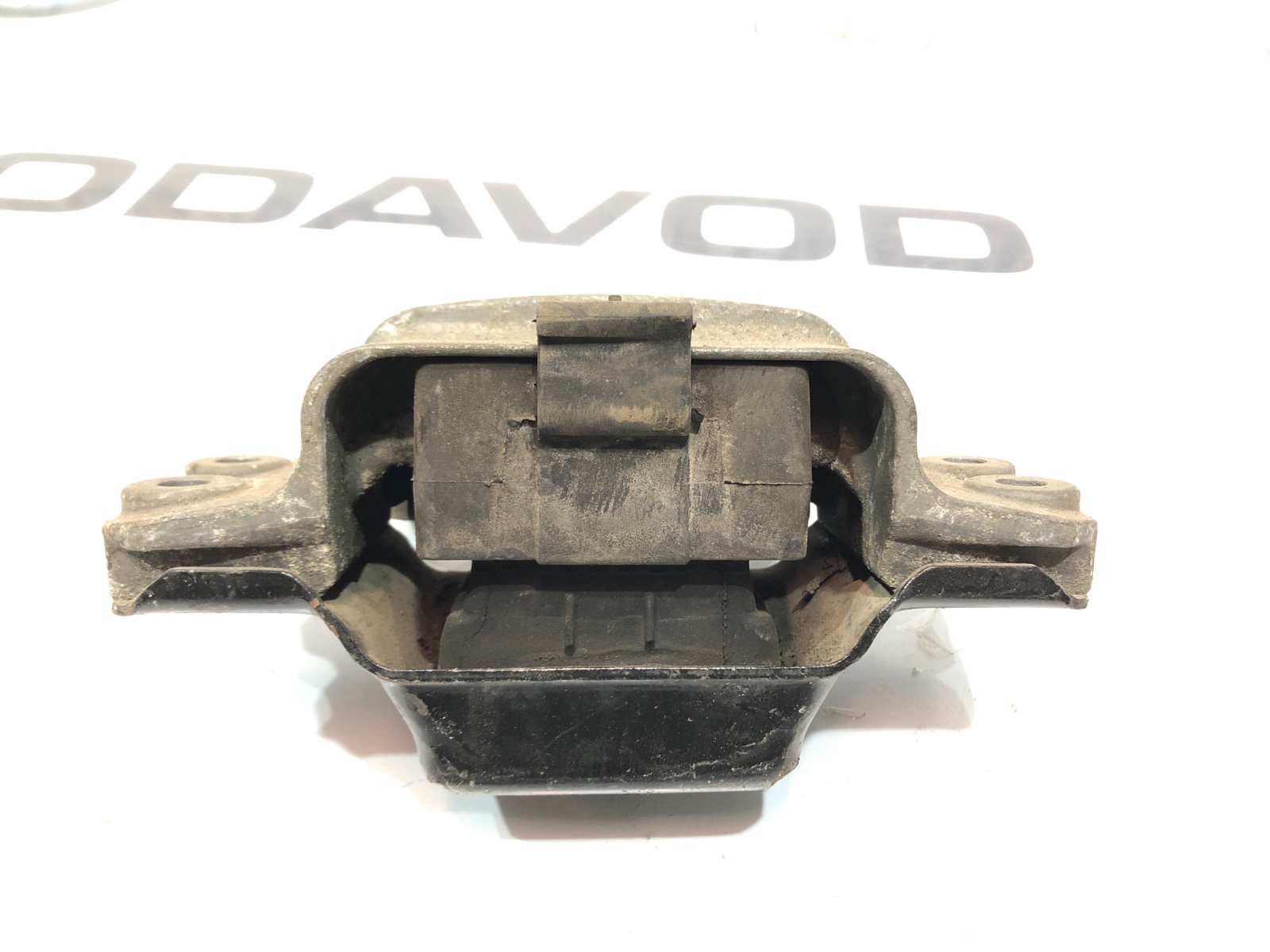 Опора МКПП, 1000 рублей, Москва