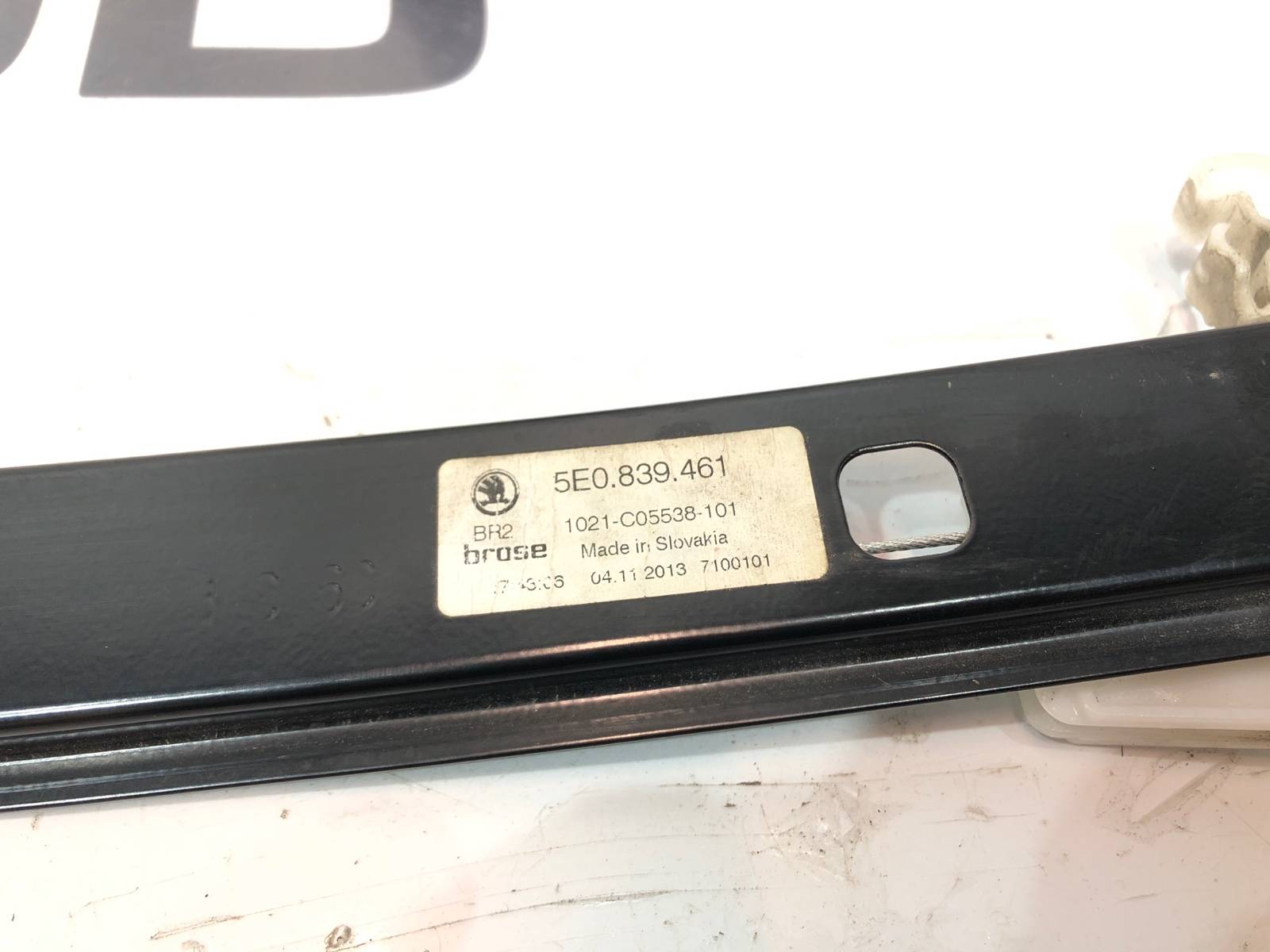 Стеклоподъемник, 500 рублей, Москва