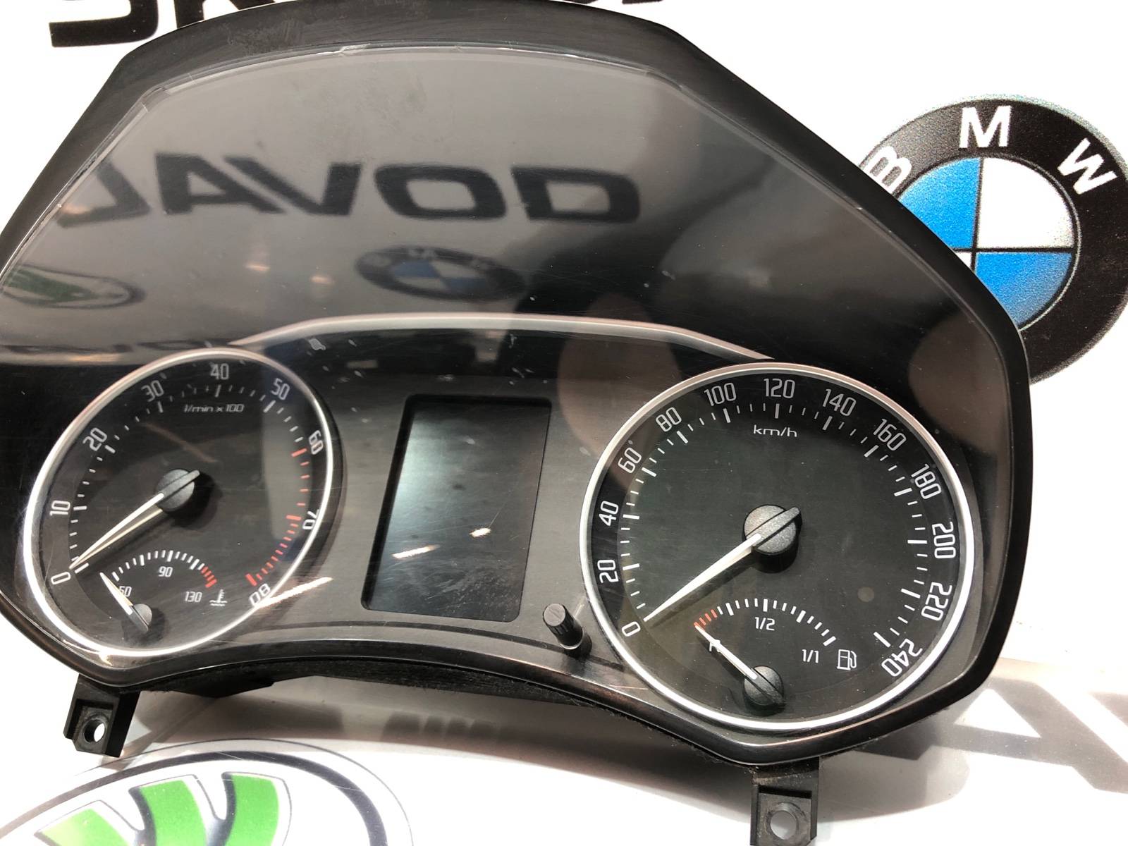 панель приборов, 7000 рублей, Москва