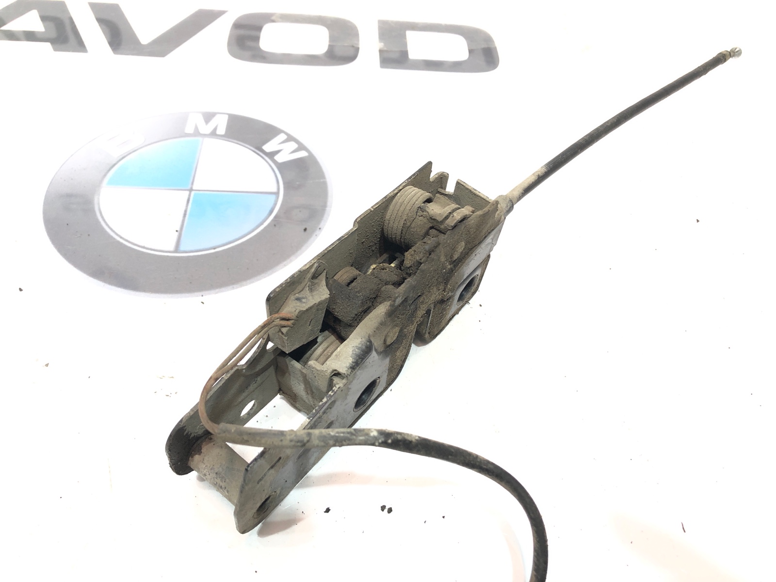 замок капота, 1250 рублей, Москва