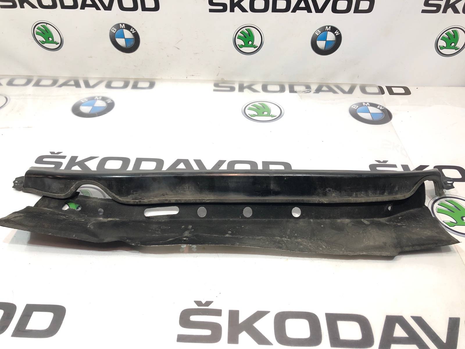 Водосток (водоотводящий короб), 1000 рублей, Москва