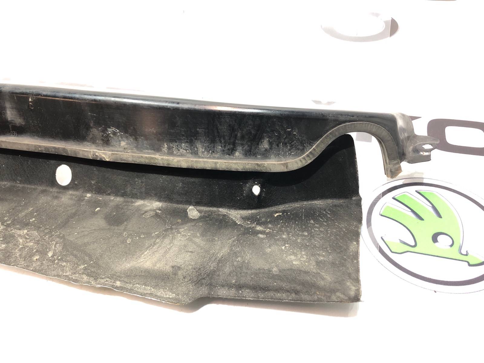 Водосток (водоотводящий короб), 1000 рублей, Москва