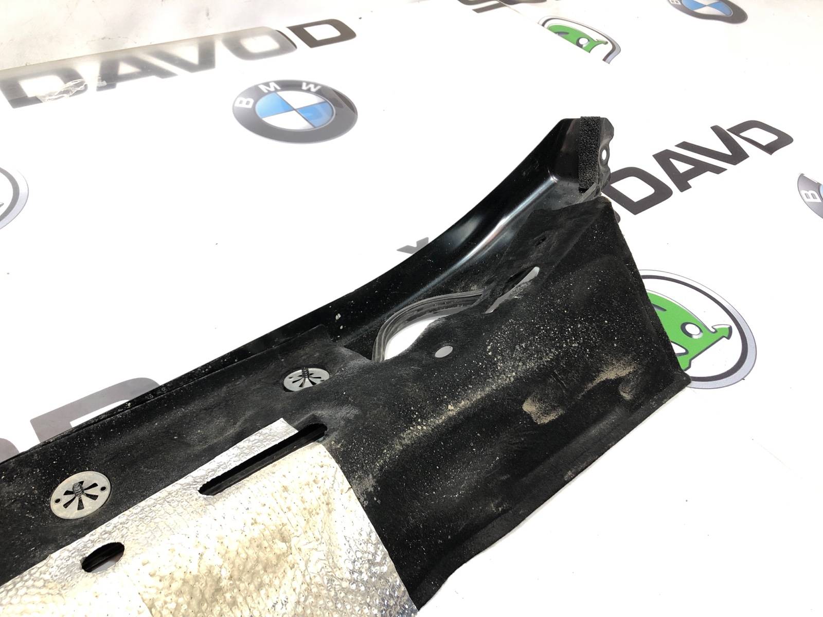 Водосток (водоотводящий короб), 1000 рублей, Москва