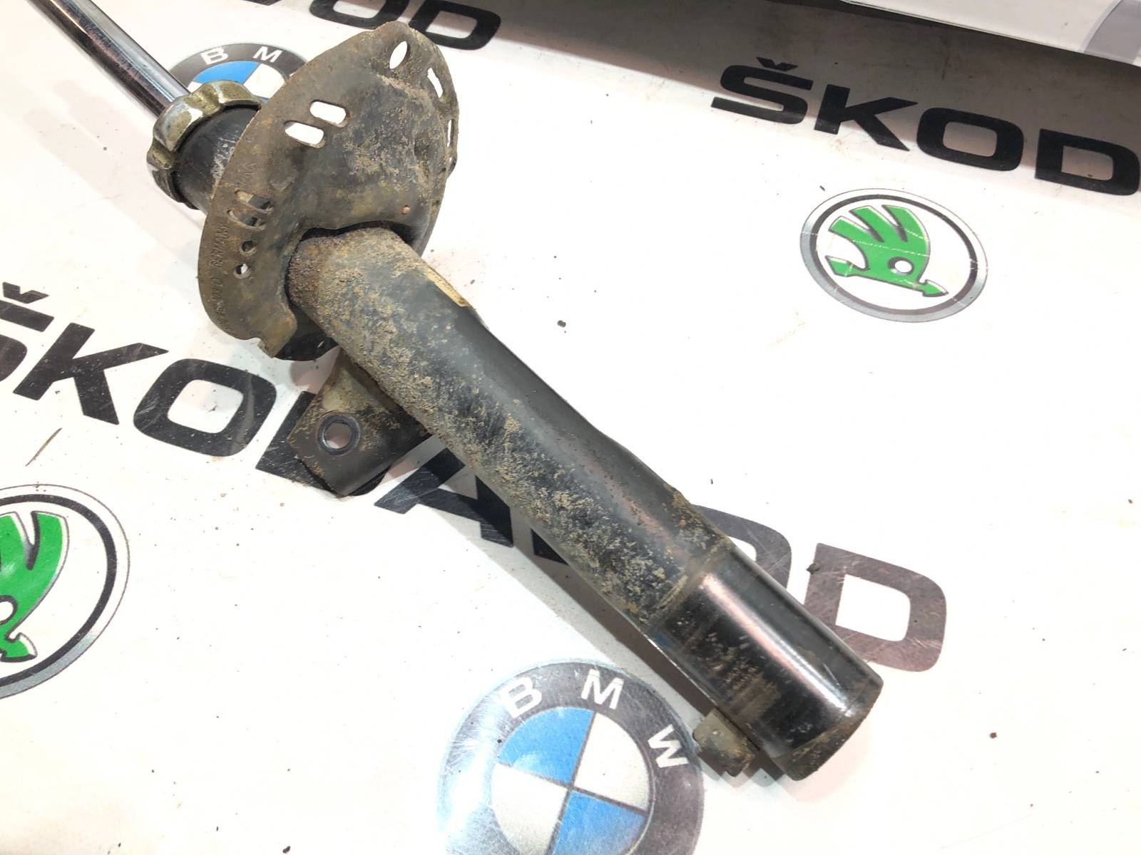 Амортизатор подвески, 1500 рублей, Москва