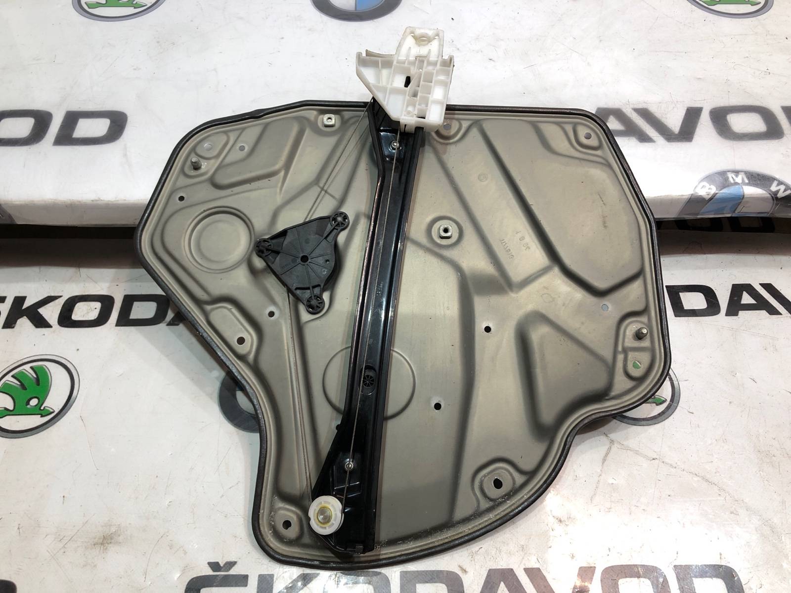 Щит стеклоподъёмника, 1000 рублей, Москва