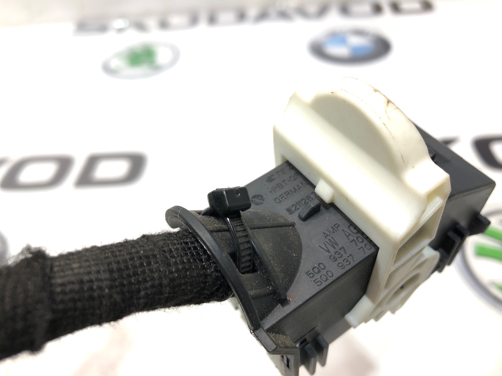 Разъём блока комфорта BCM, 500 рублей, Москва