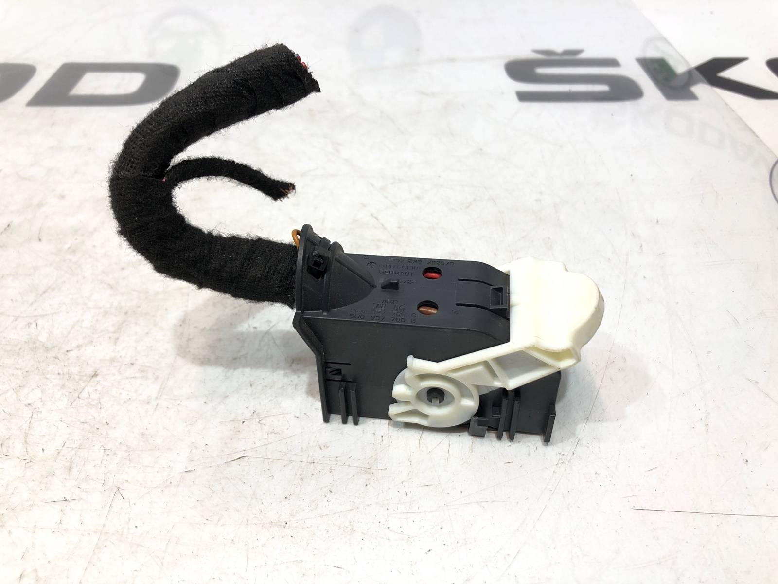 Разъём блока комфорта BCM, 500 рублей, Москва