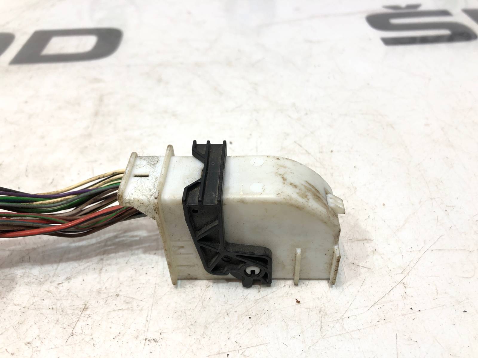 Разъём блока комфорта BCM, 500 рублей, Москва