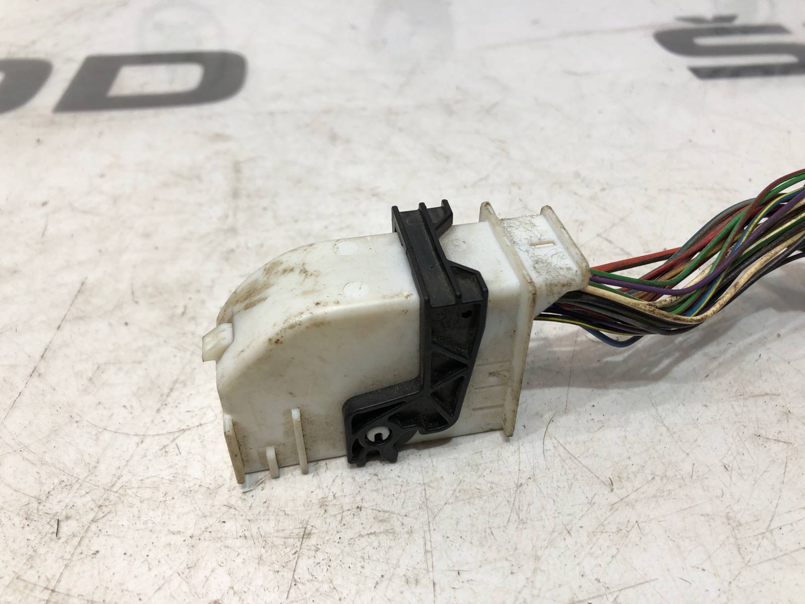 Разъём блока комфорта BCM, 500 рублей, Москва