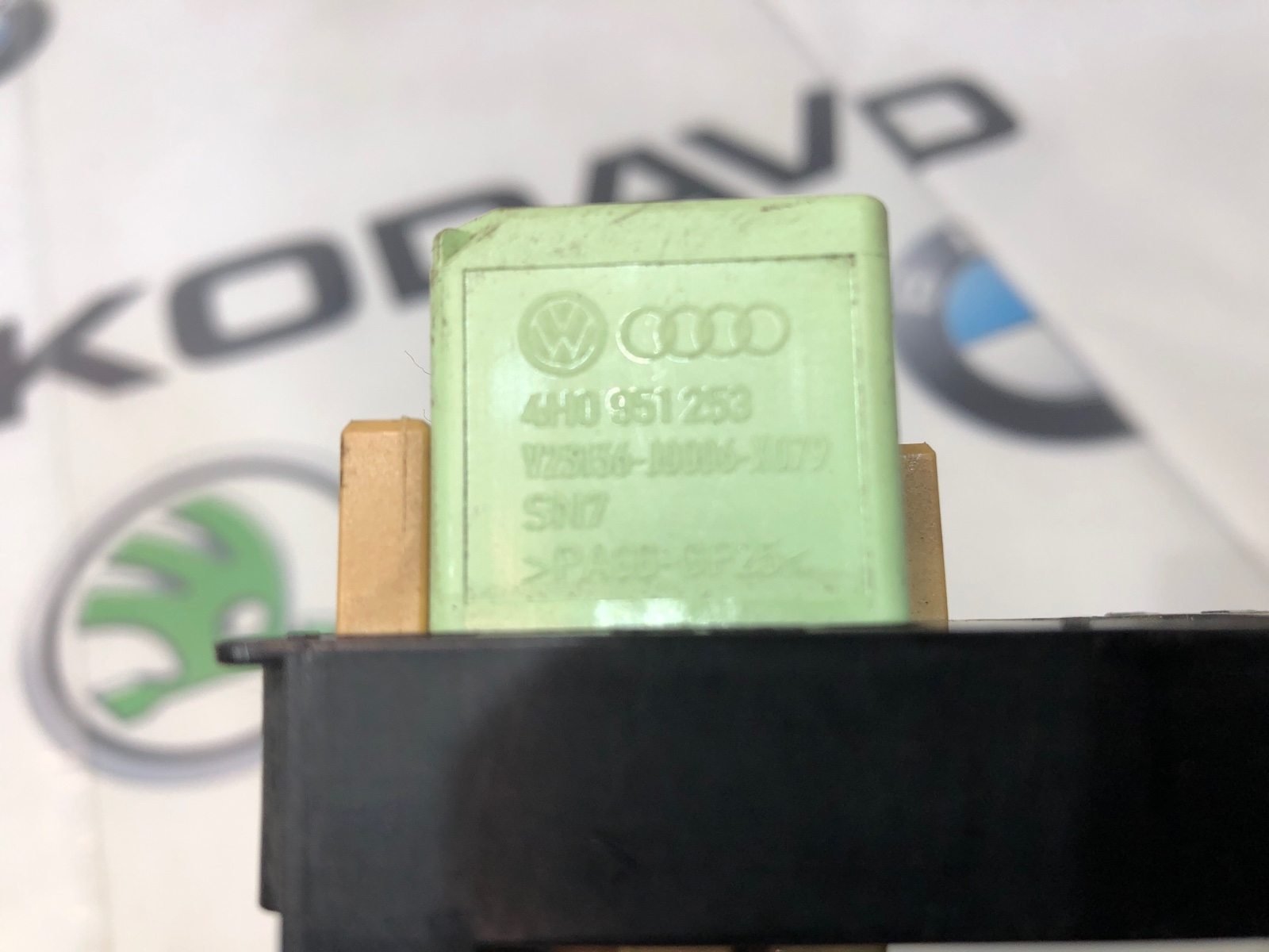 Блок реле, 1000 рублей, Москва