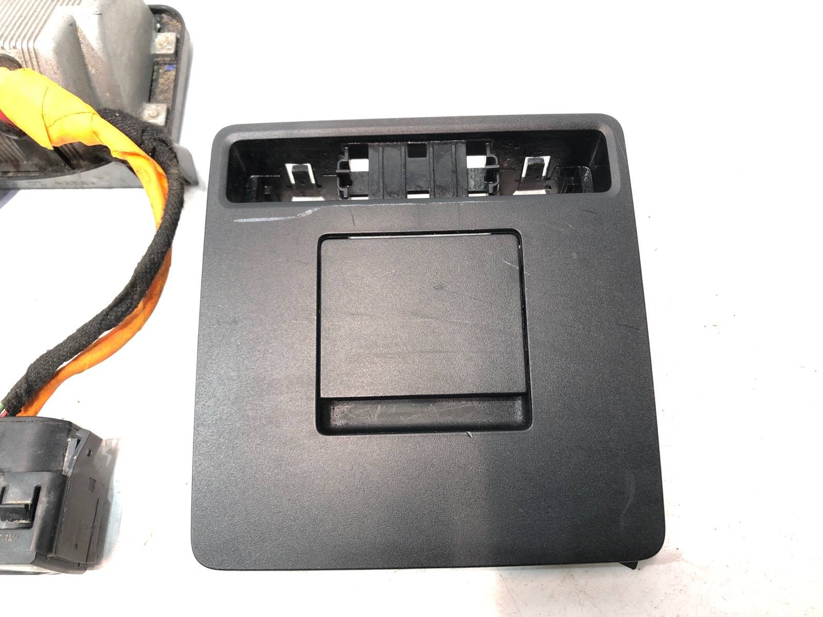 Розетка 220W, 8000 рублей, Москва