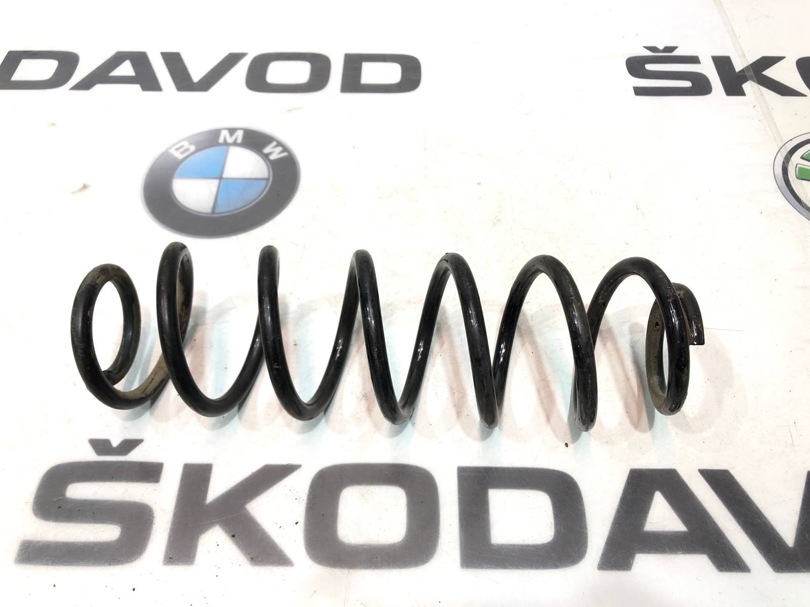 Пружина подвески, 2000 рублей, Москва