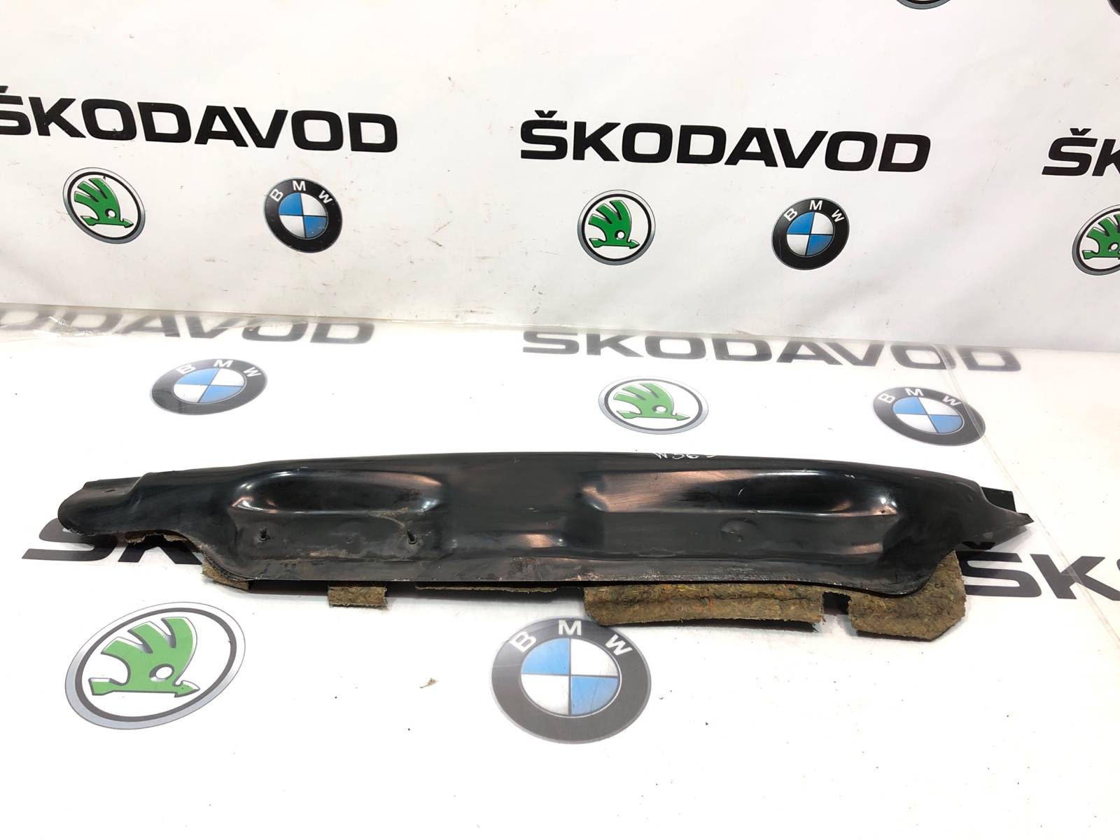 Водосток (водоотводящий короб), 1000 рублей, Москва