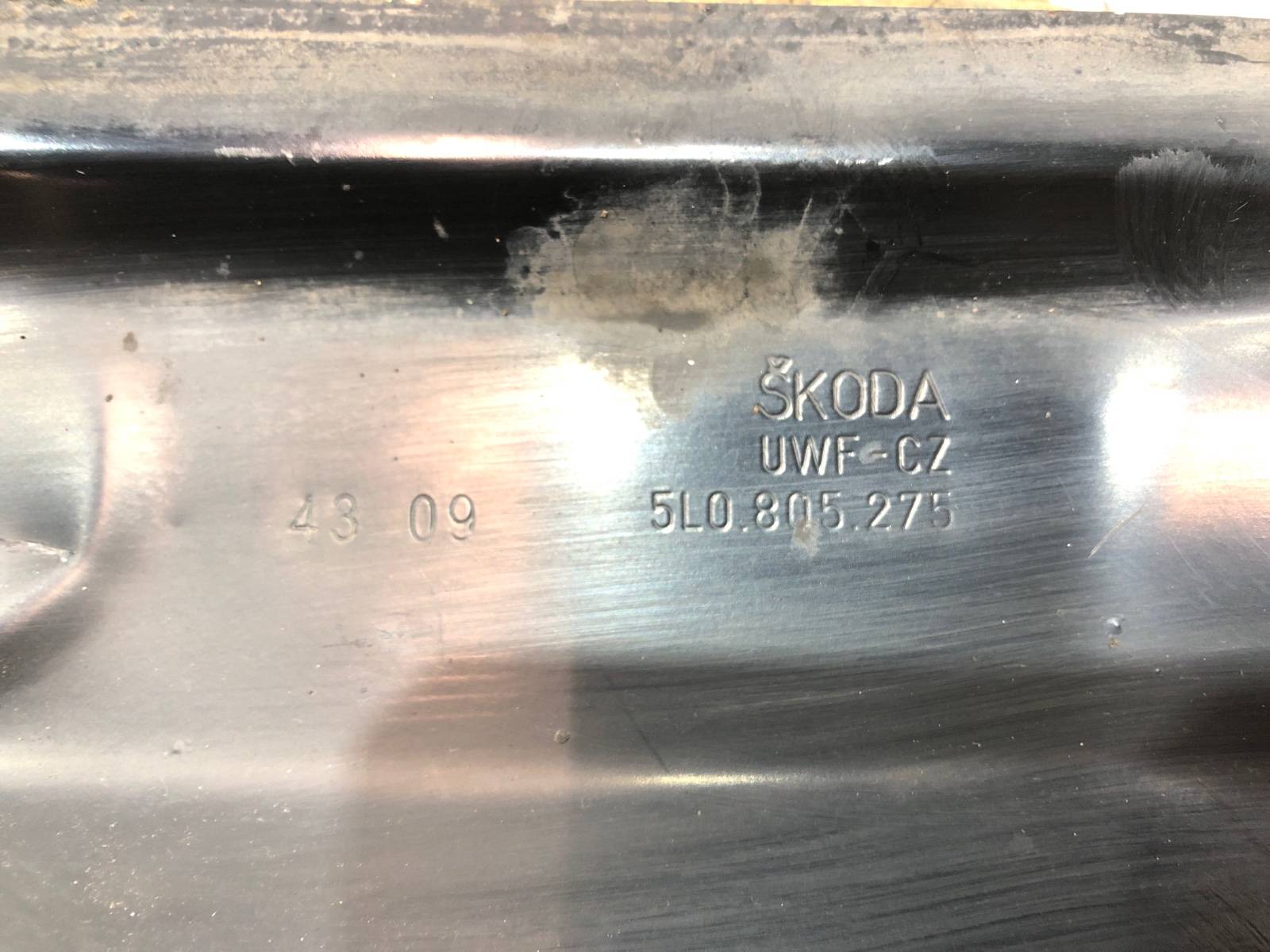 Водосток (водоотводящий короб), 1000 рублей, Москва