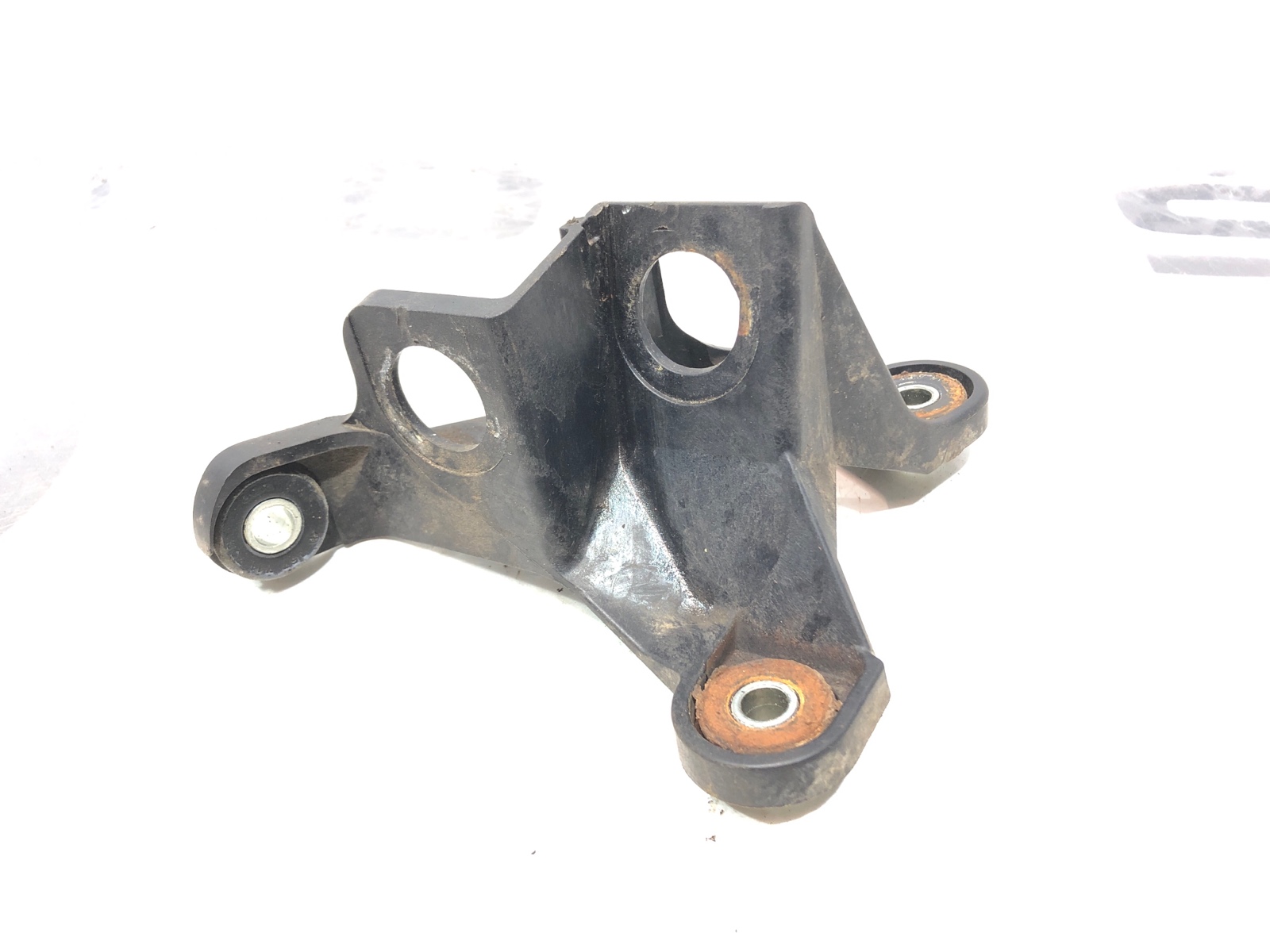 Кронштейн крепления троса КПП, 2000 рублей, Москва