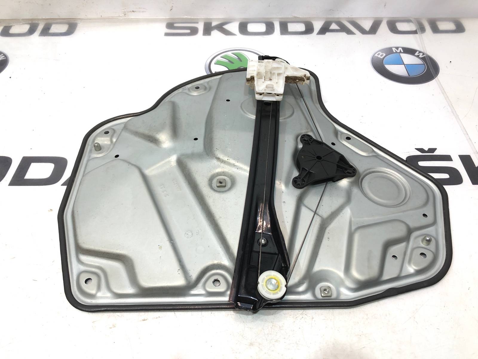 Щит стеклоподъёмника, 1000 рублей, Москва