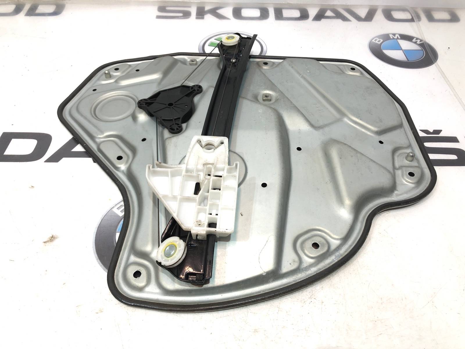 Щит стеклоподъёмника, 1000 рублей, Москва