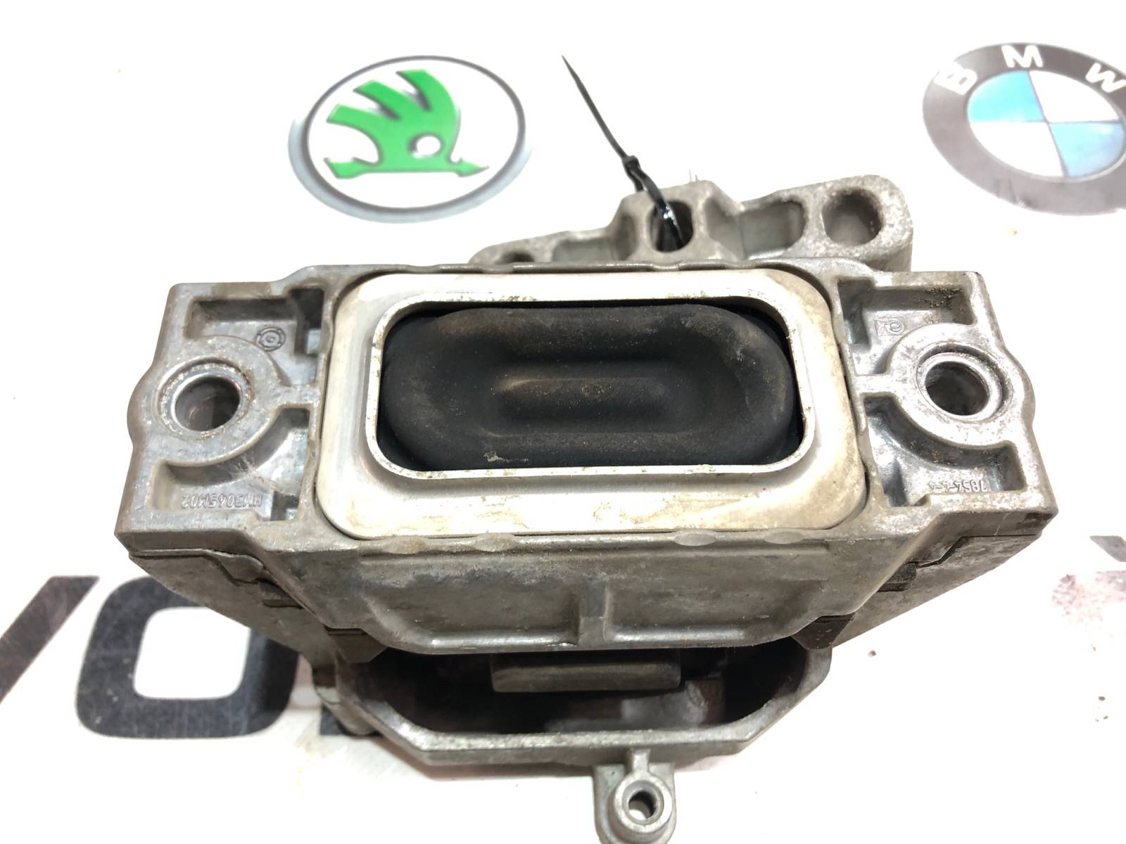 Опора двигателя, 1000 рублей, Москва