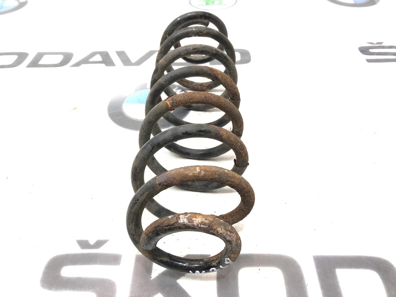 пружина, 2000 рублей, Москва