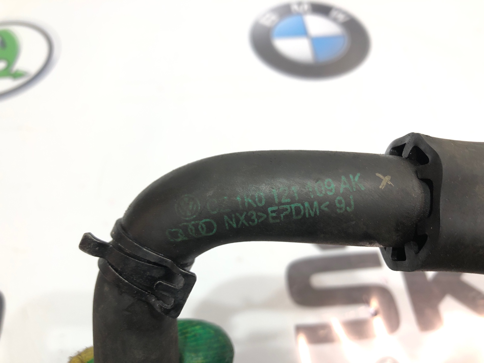 Патрубок расширительного бачка нижний, 1000 рублей, Москва