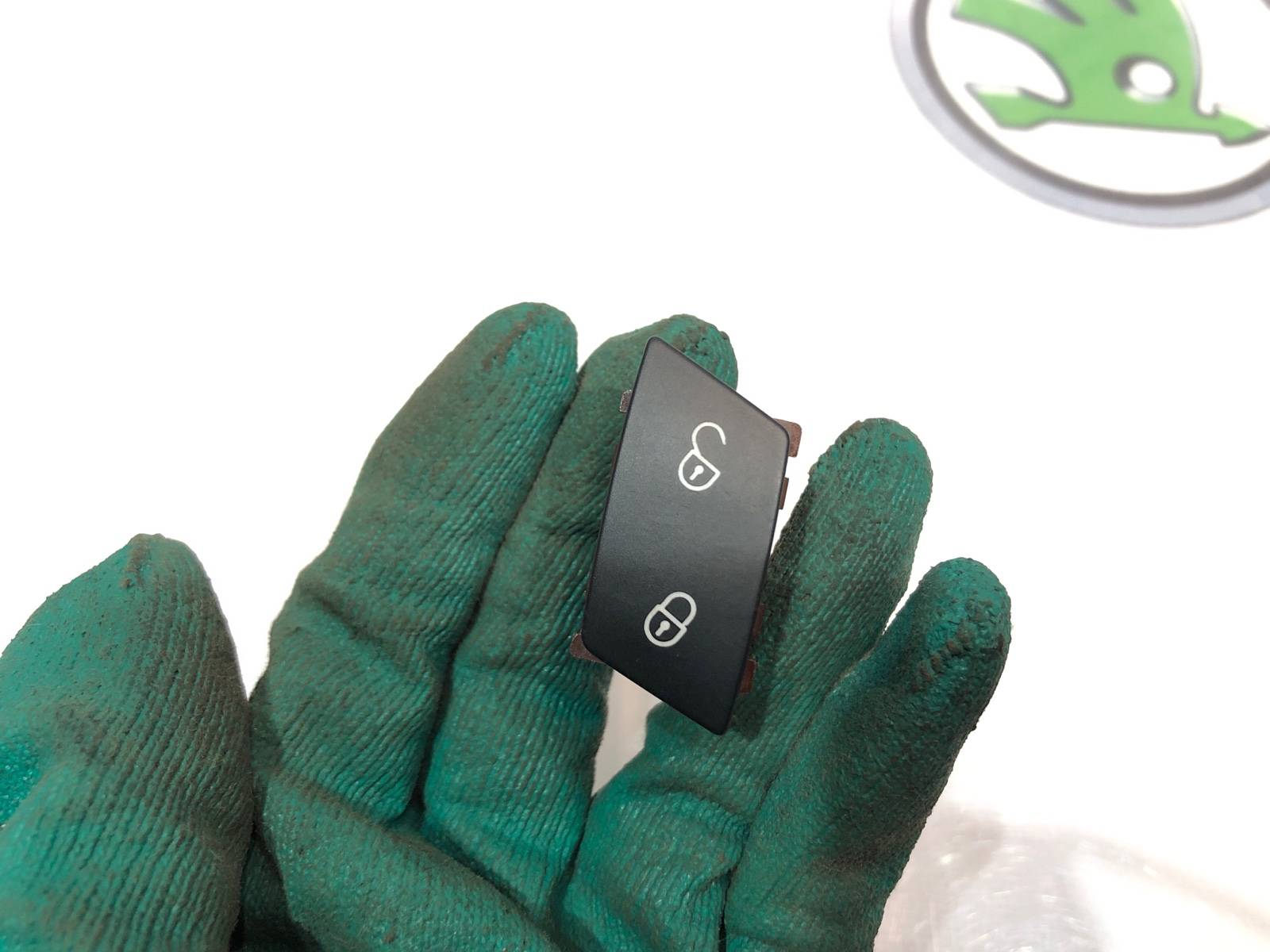 кнопка центрального замка, 500 рублей, Москва