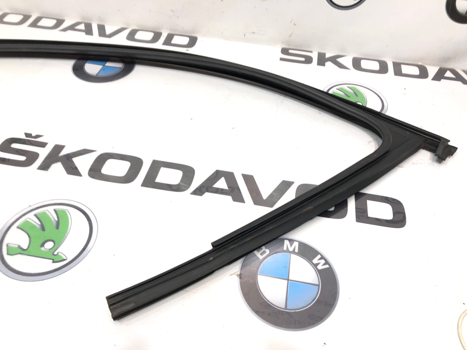 Уплотнитель стекла, 2500 рублей, Москва