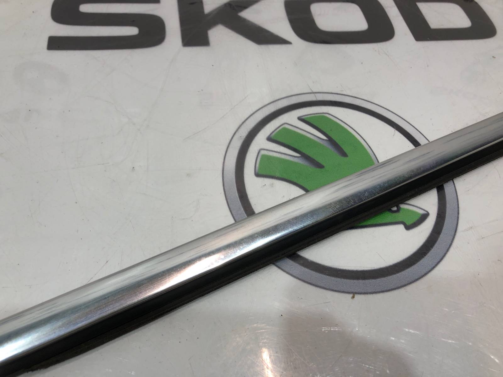 молдинг стекла, 2000 рублей, Москва