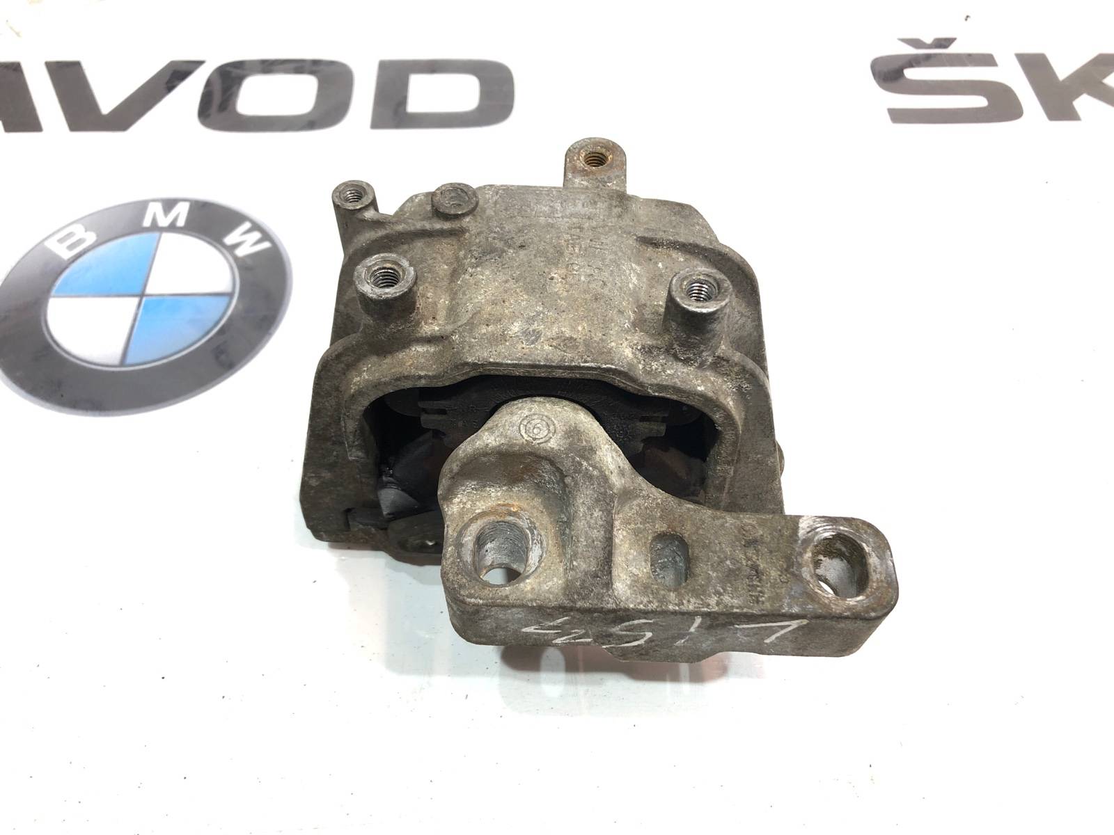 Опора двигателя, 1000 рублей, Москва