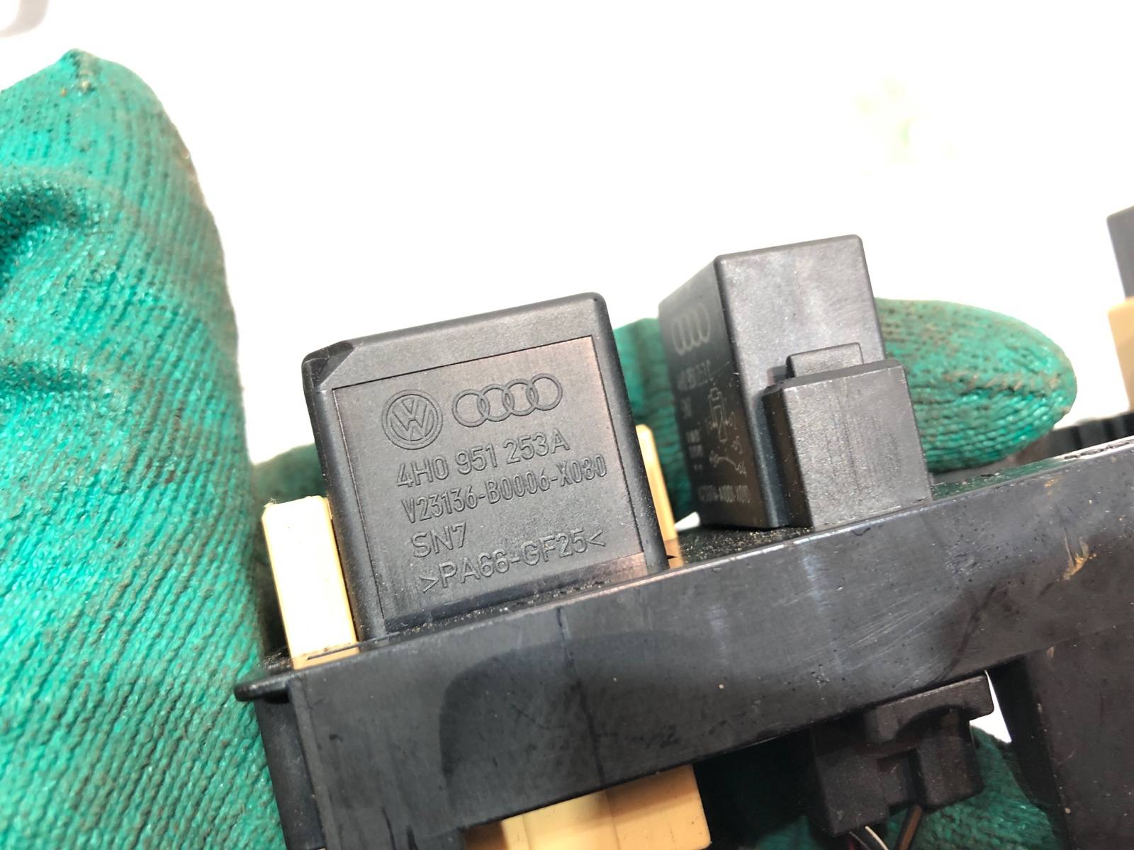 Блок реле, 1000 рублей, Москва