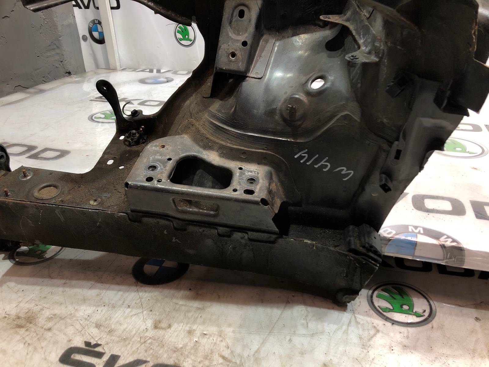 лонжерон, 8000 рублей, Москва