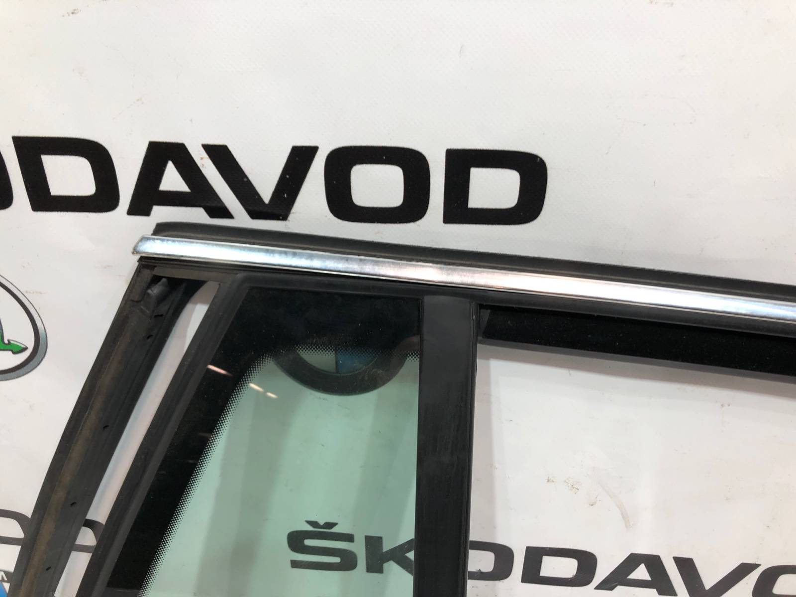 форточка двери, 1500 рублей, Москва