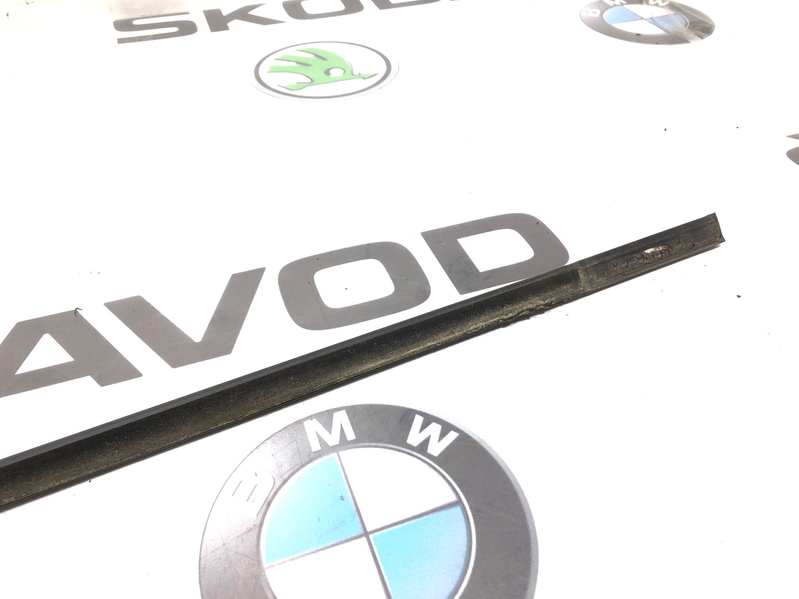 молдинг стекла, 1000 рублей, Москва