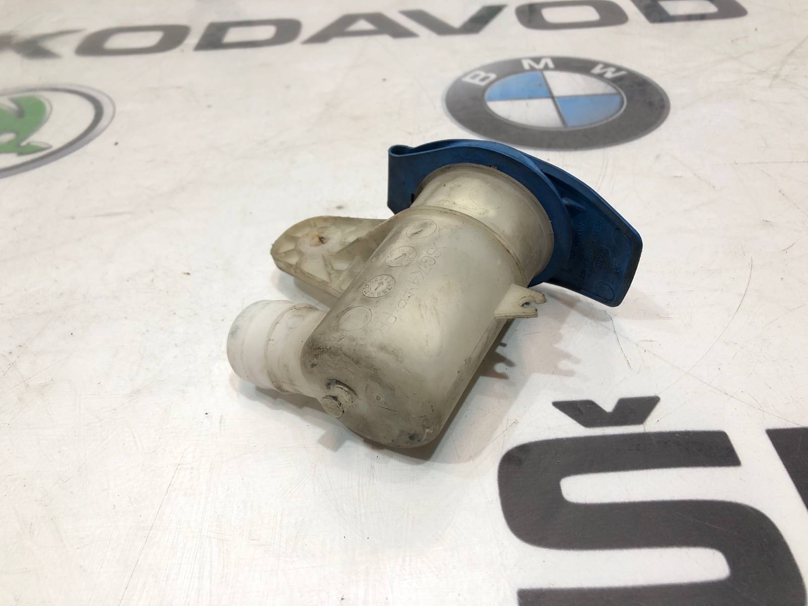 горловина бачка стеклоомывателя, 500 рублей, Москва