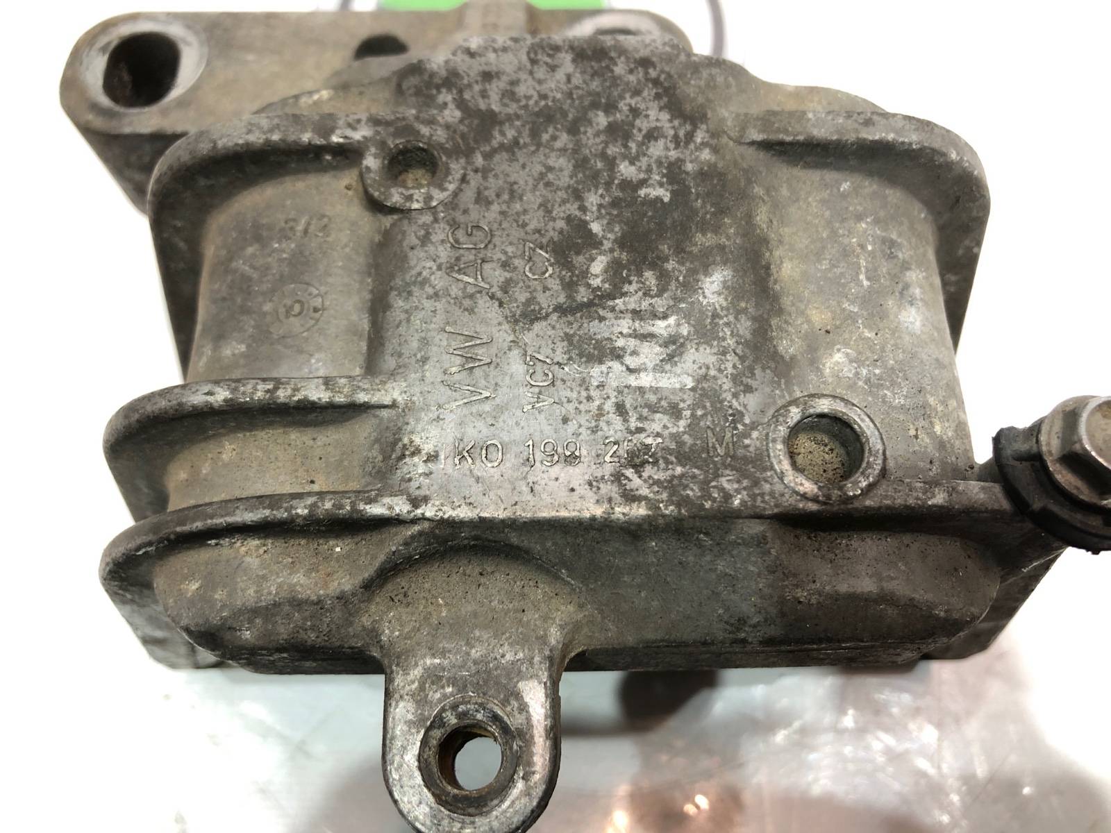 Опора двигателя, 1000 рублей, Москва