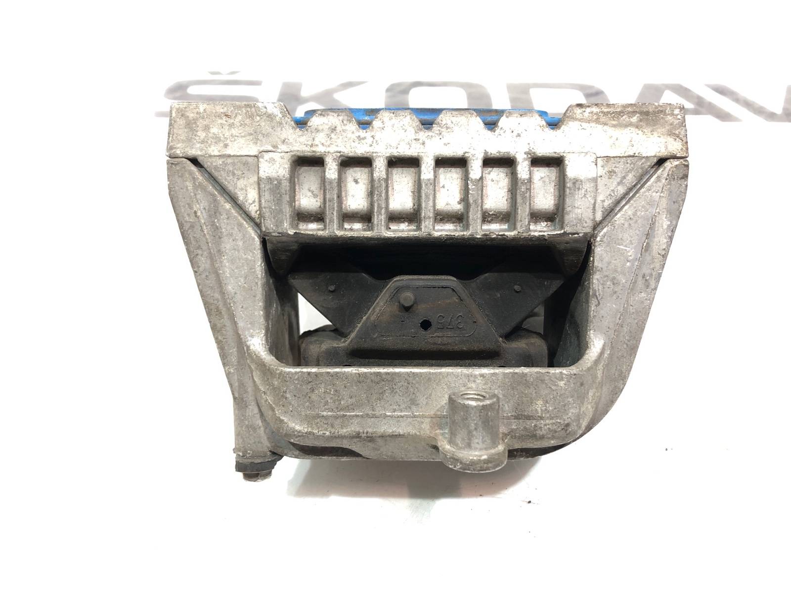 Опора двигателя, 1000 рублей, Москва