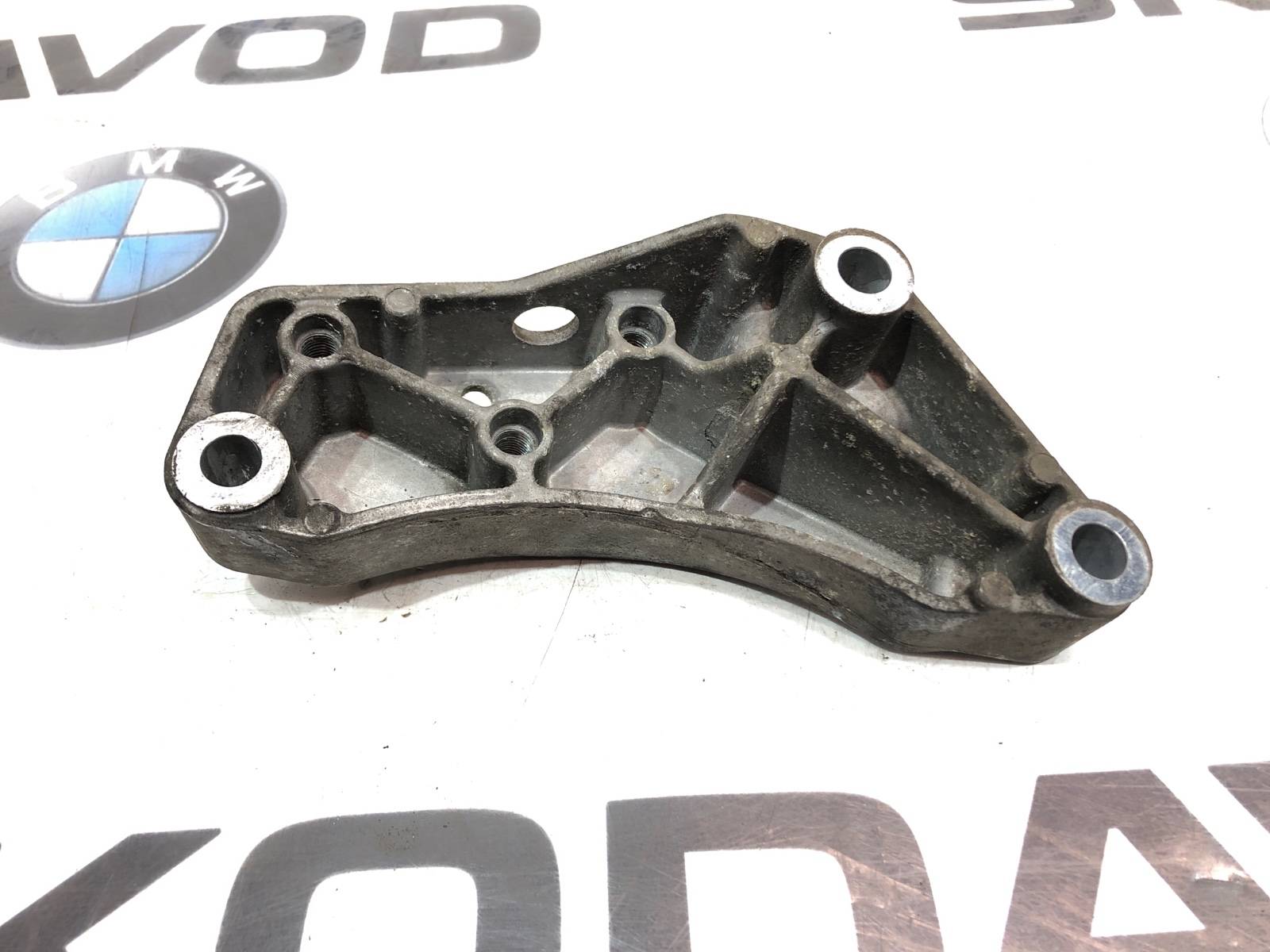 Кронштейн КПП, 1500 рублей, Москва