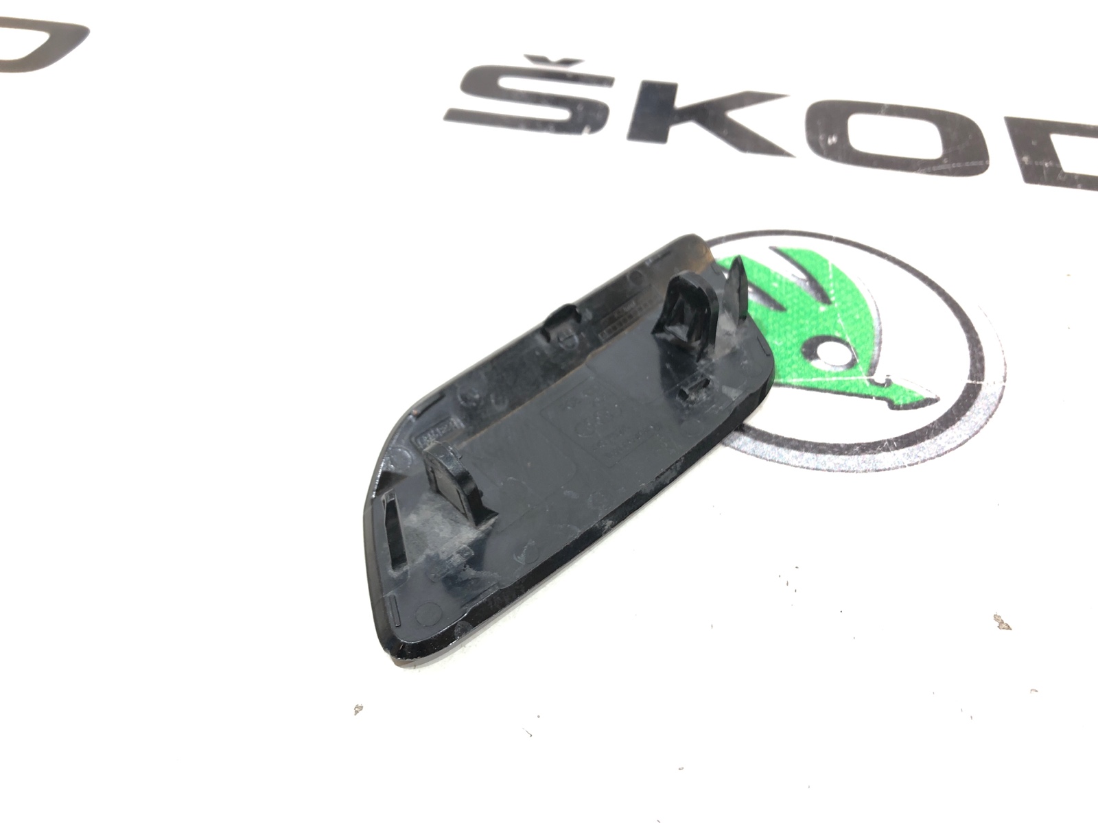 Крышка форсунки омывателя фар, 1000 рублей, Москва