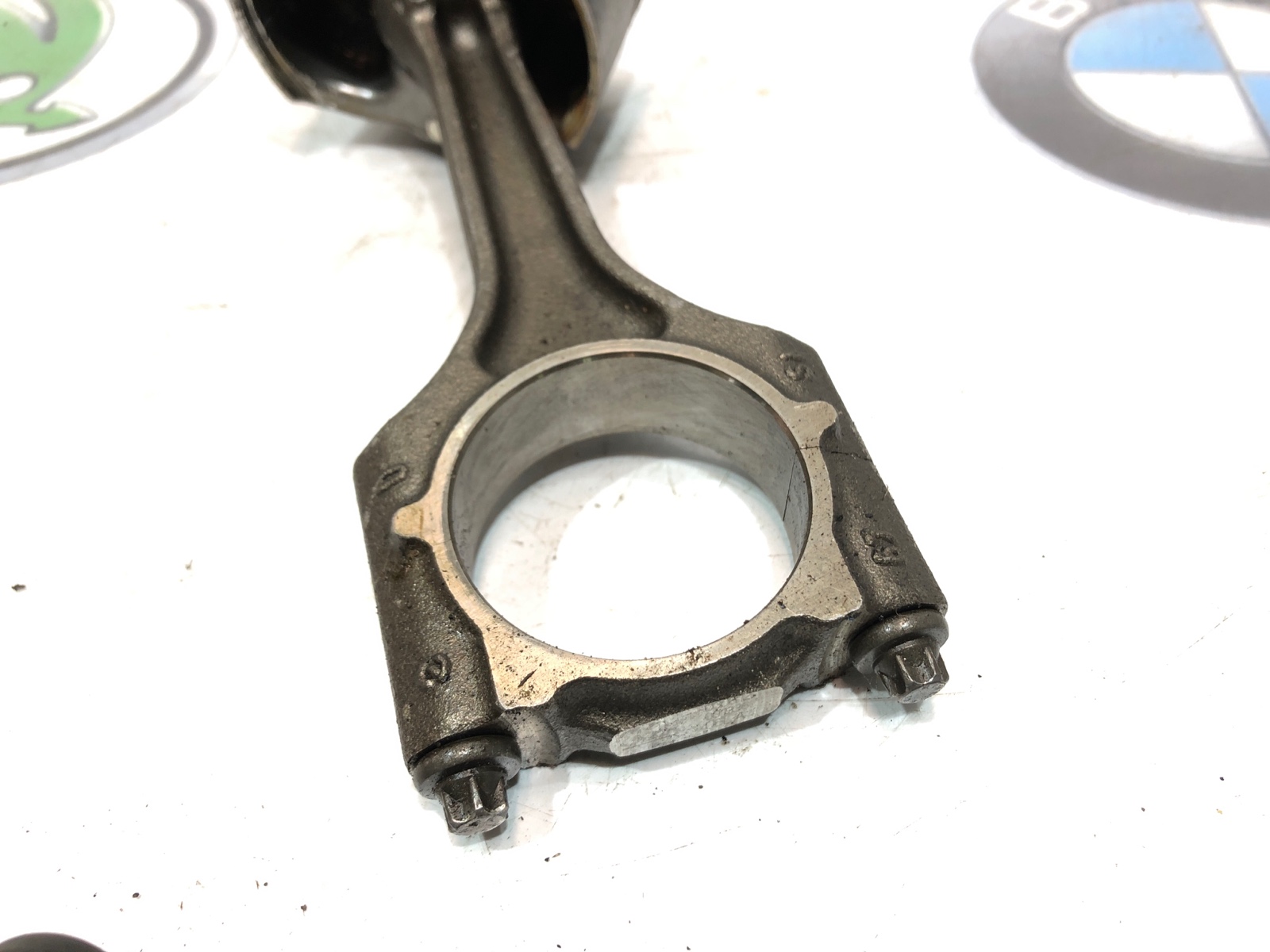 Поршень с шатуном, 2000 рублей, Москва