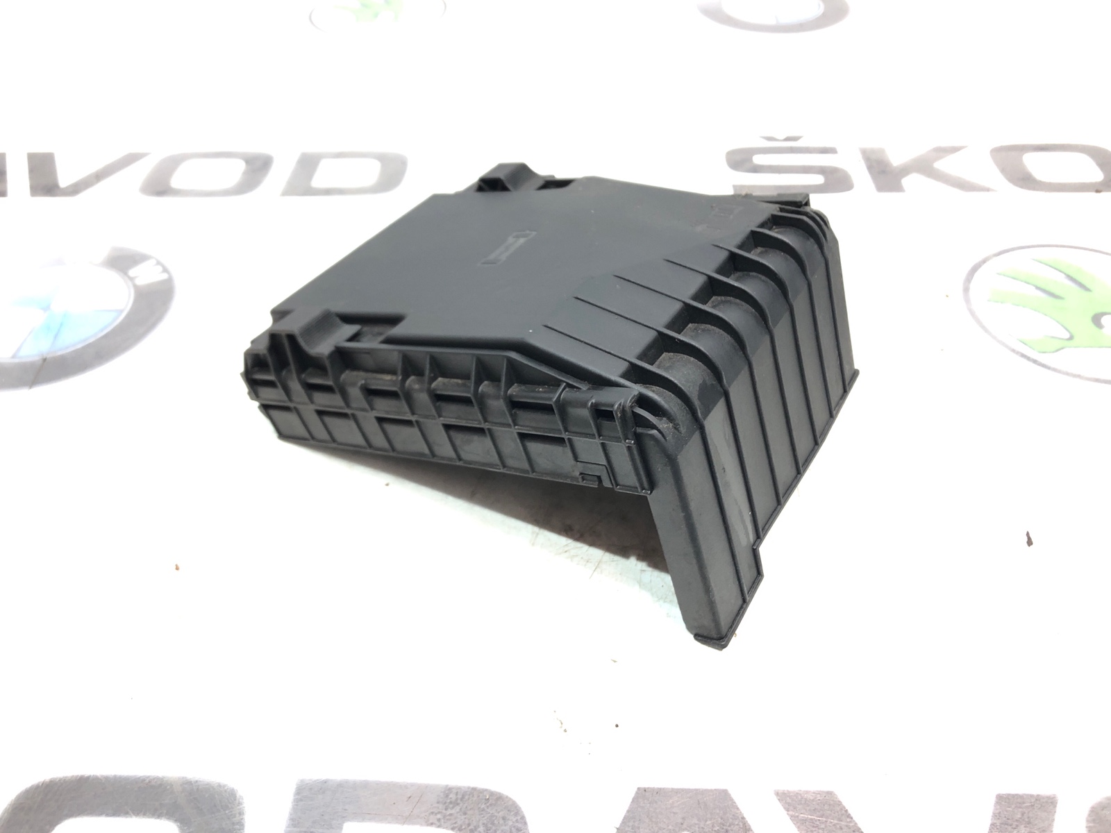 Крышка блока предохранителей, 1000 рублей, Москва